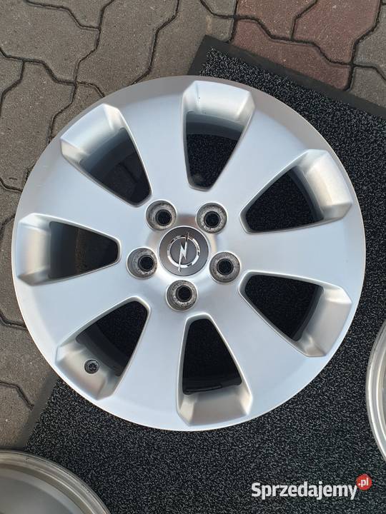 Felgi Alu 17 Opel Insignia 5x120 BdbStan Rozmiar 17" Koła i felgi Dziemiany