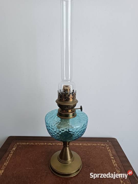 Stara lampa naftowa mosiądz Francja Budzyń