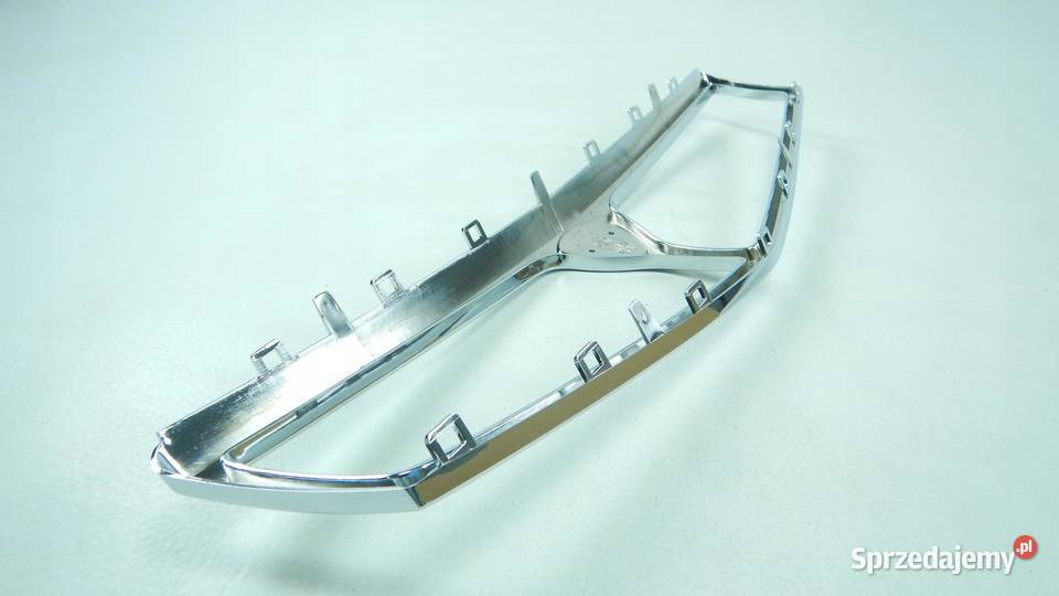 RAMKA ATRAPY CHŁODNICY GRILL LANCIA DELTA 9390