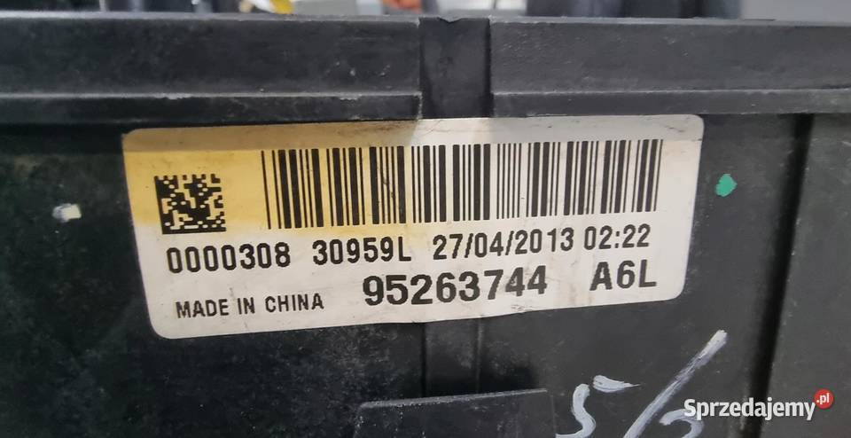 Opel Mokka I A instalacja wiązka skrzynka osobowe Materiały instalacyjne
