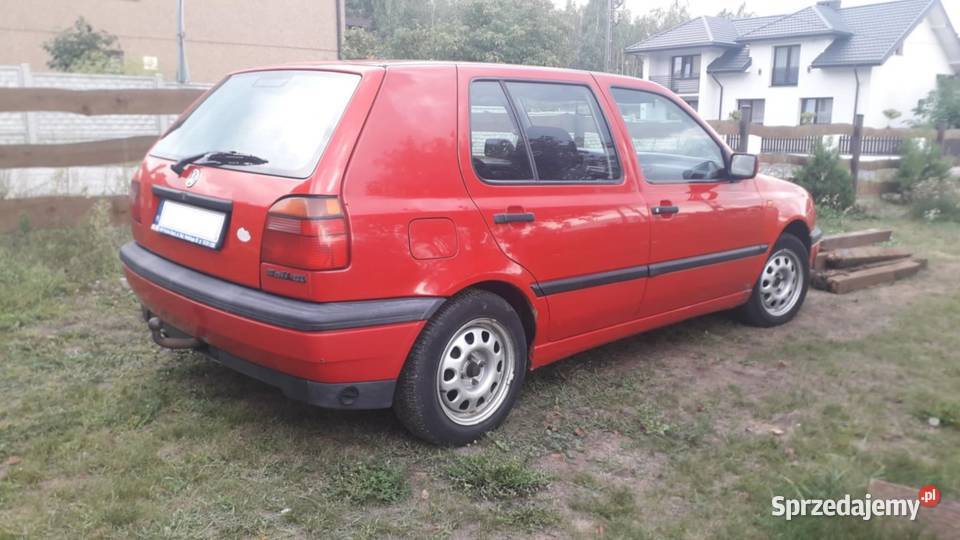 VolksWagen Golf 3 18 LPG HAK 90KM Działoszyn