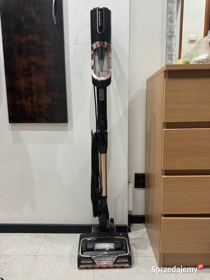 Odkuracz Shark HZ500EUT