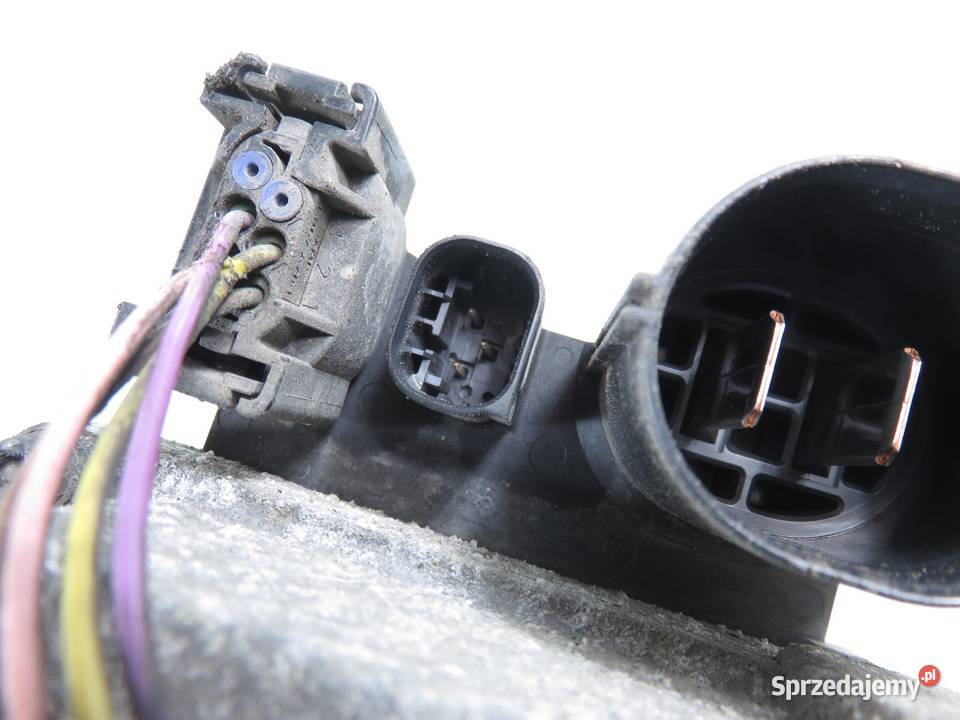 MAGLOWNICA MERCEDES W245 6820000067