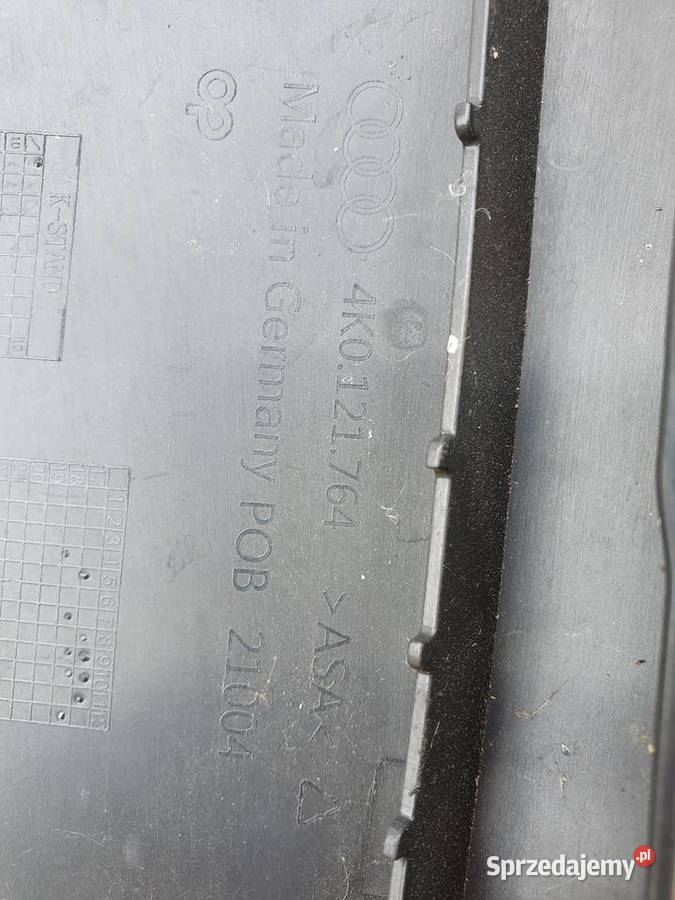 AUDI A6 C8 KIEROWNICA POWIETRZA PRAWA 4K0121764A Międzychód