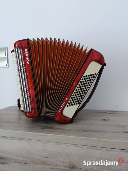 Akordeon hohner arietta lM 72 basy Dębica