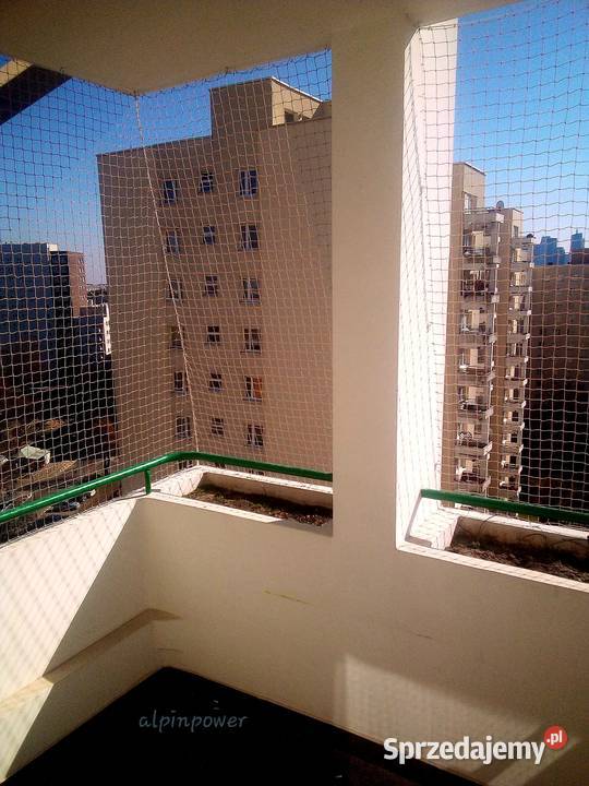 Siatka na balkon kota z montażem bez wiercenia Warszawa