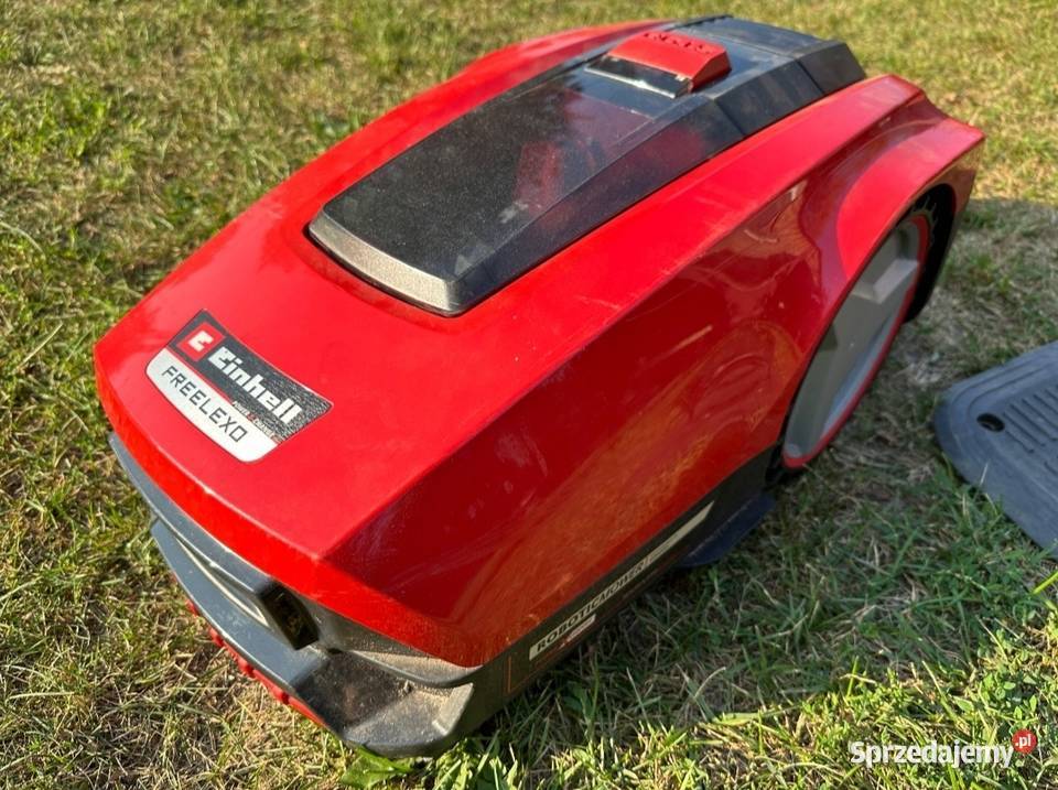 Montaż robota koszącego Łódź wiele firm Roboty koszące
