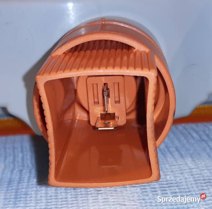 KIERUNKOWSKAZ LEWY PRZÓD MERCEDES VARIO Mielęcin