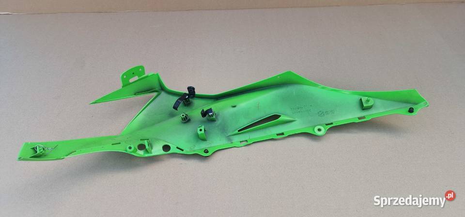 KAWASAKI ZX10R 1115 CZASZA BOK BOCZEK OSŁONA Bieleń