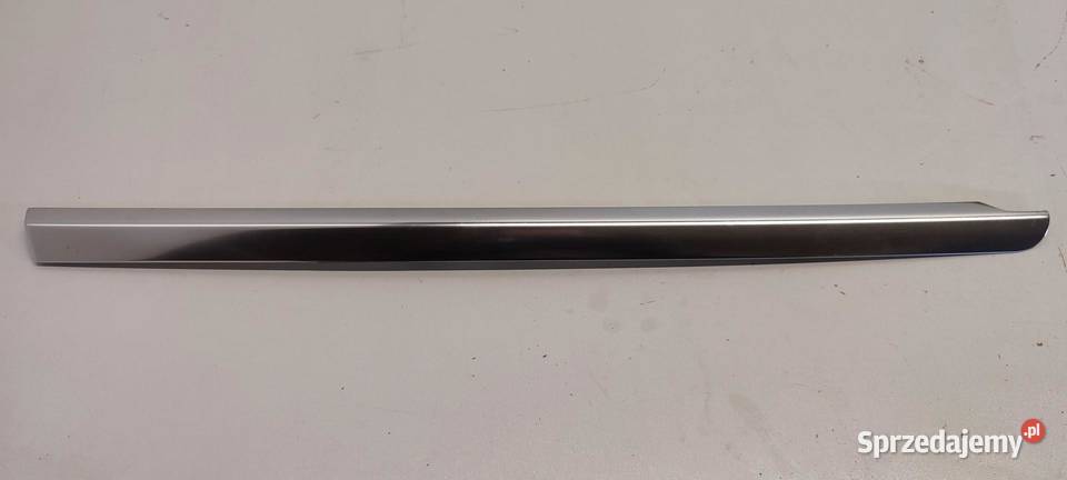 MERCEDES GLC W253 X253 LISTWA SZYBY PRAWY TYŁ sprzedam