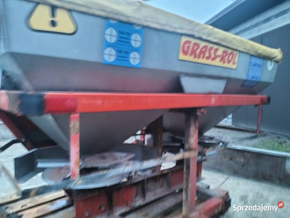 Sprzedam rozsiewacz do nawozów 2 talerzowy Czechy sprzedam