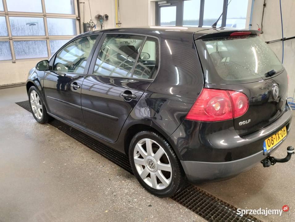 VW Golf 16 MPI 102 5drzwisprowadzony ABS Golf Ryki