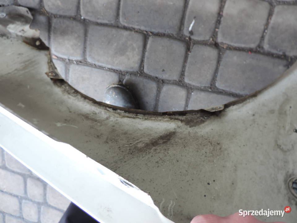 BŁOTNIK LEWY PRZÓD VW PASSAT B5 LB7Z