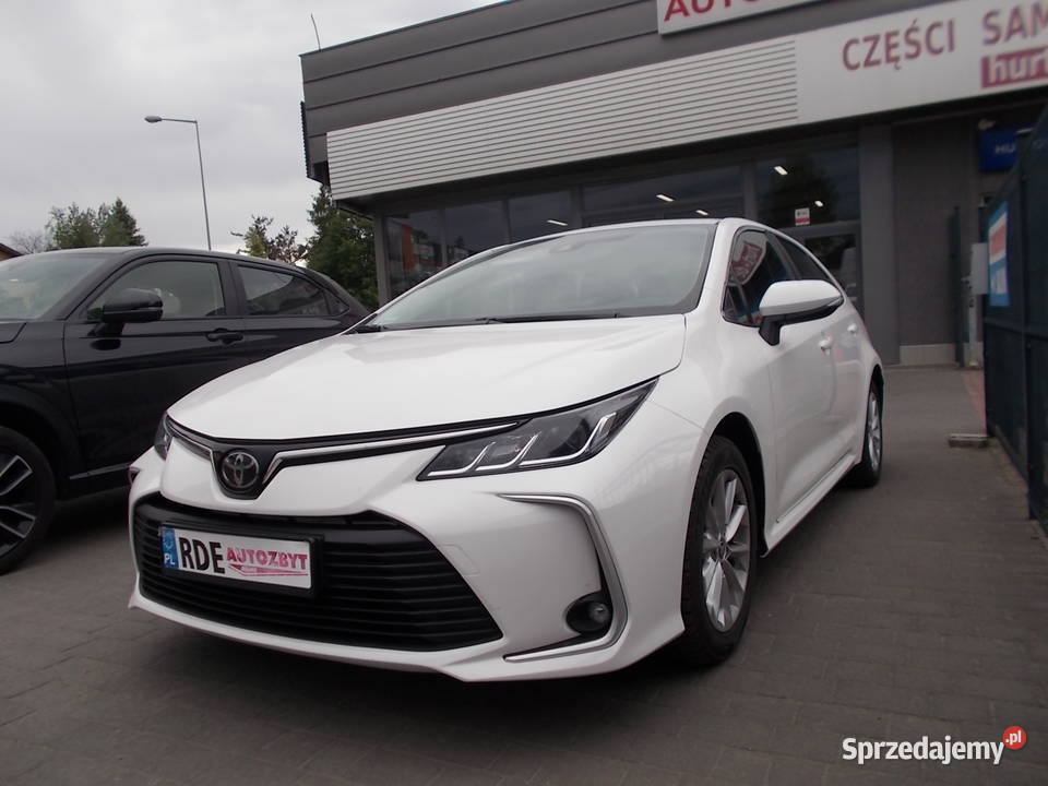 TOYOTA COROLLA 15 benzynasalon Polska radio Dębica sprzedam