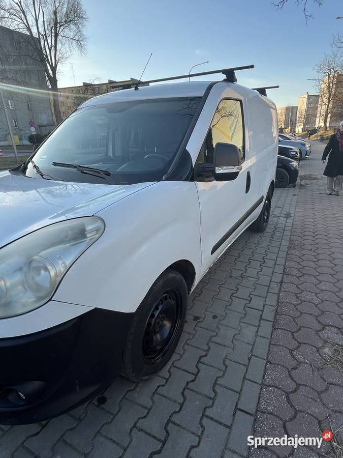 Fiat Doblo II 13 90 niski przebieg Radomsko