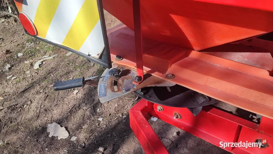 Rozsiewacz mawozu nieuszkodzony lubelskie Dutrów