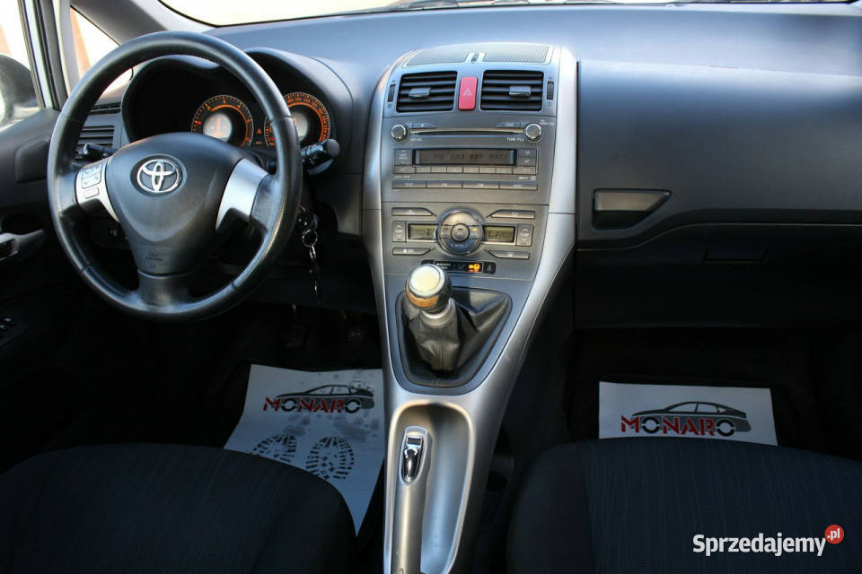 Toyota Auris 14 D4D 90 2016 roku jeden