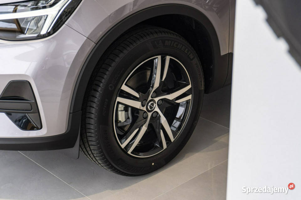 Volvo XC 40 Plus Dark B3 Mild Hybrid Benzyna asystent pasa ruchu XC 40 łódzkie Łódź