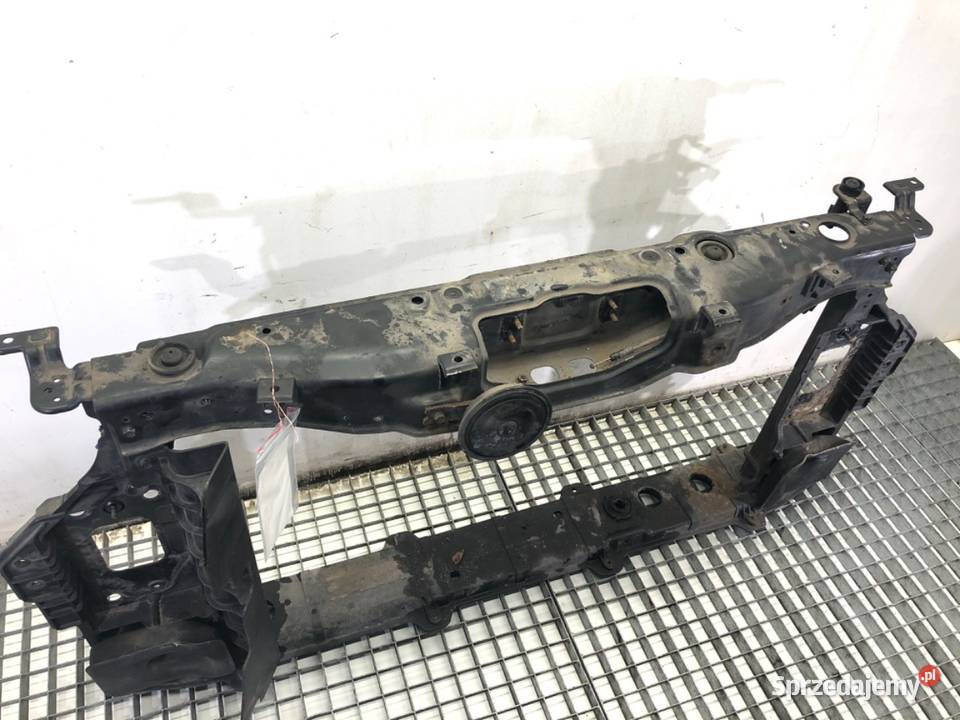 PAS PRZEDNI HYUNDAI i40 17 116 Hatchback sprzedam