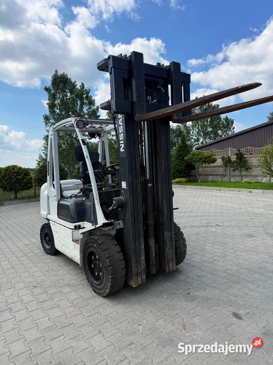 wózek widłowy NISSAN FD32 diesel Triplex 550m Nissan Wózki widłowe Działoszyn