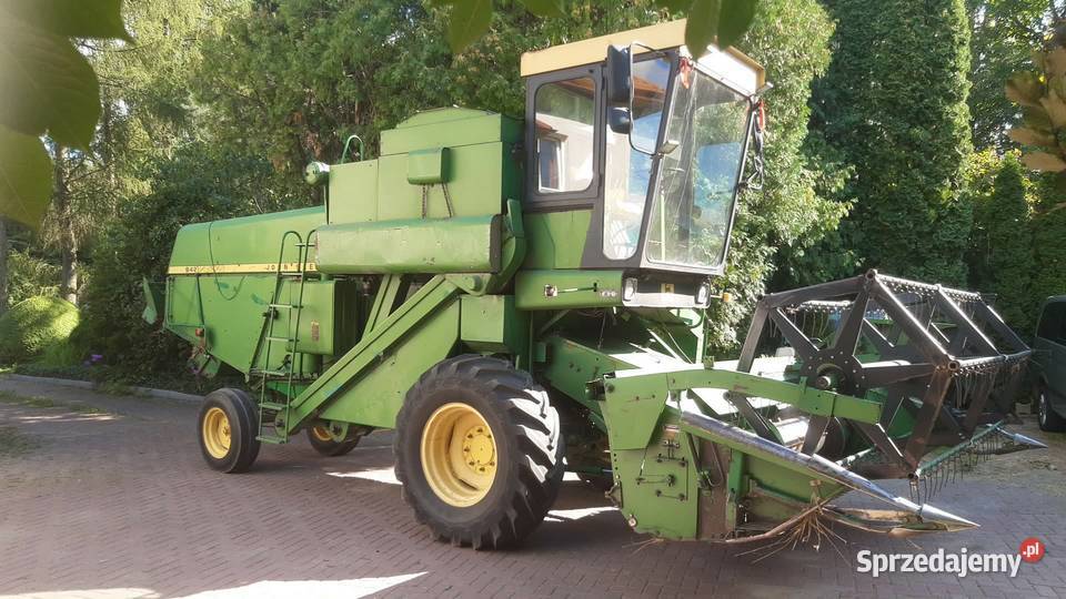 Kombajn zbożowy John Deere 942 John Deere Nałęczów