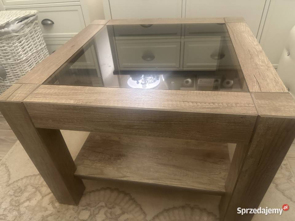 Stolik kawowy BRW 64 x 64 dąb kwadrat sprzedam