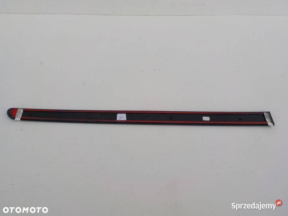 LISTWA DRZWI LEWA PRZÓD 13137772 ZAFIRA B II 2 osobowe Motoryzacja