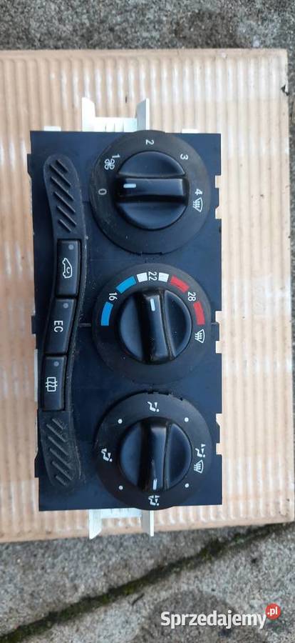 Panel klimatyzacji Mercedes w168 1688300485 Szczecin