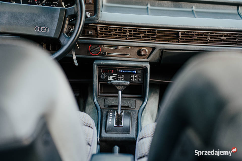 Audi 200 C2 5E Typ 43 1979 r kompleksowej Częstochowa