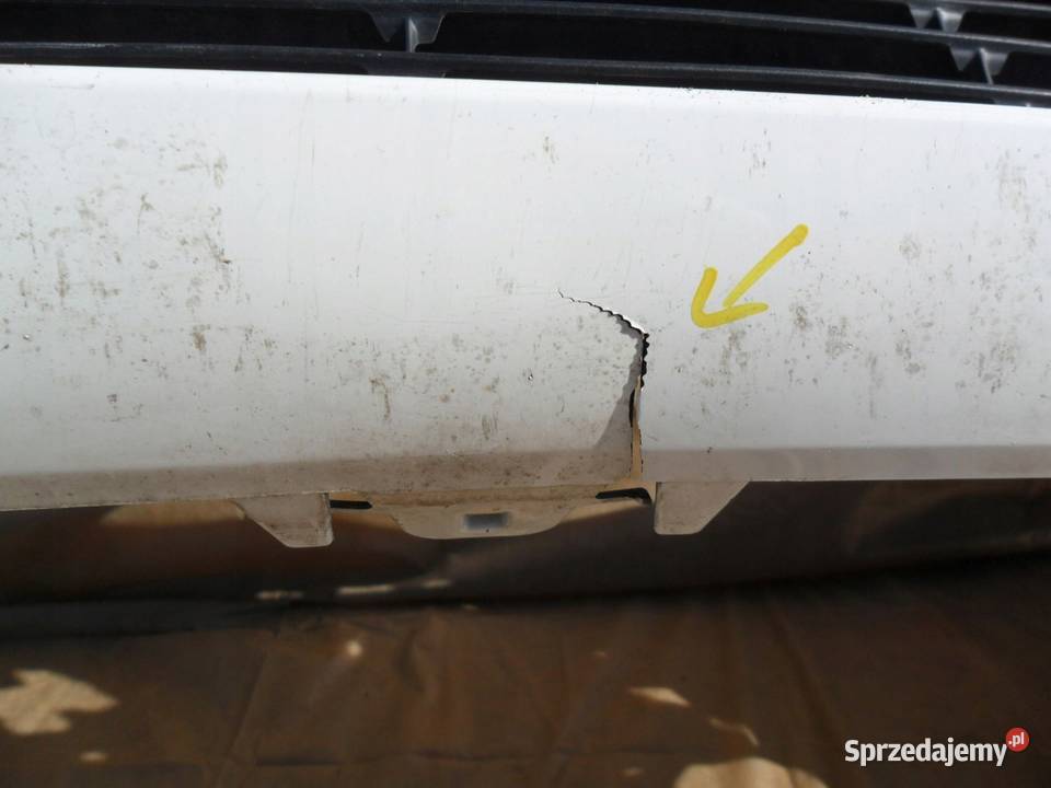 Zderzak Przód Przedni Toyota Corolla E21 Sedan osobowe Nowy Tomyśl