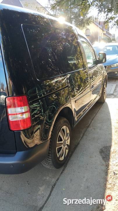 VW Caddy III KLIMA NAVI TEMPOMAT OKAZJA Rok produkcji 2013 Kłodzko