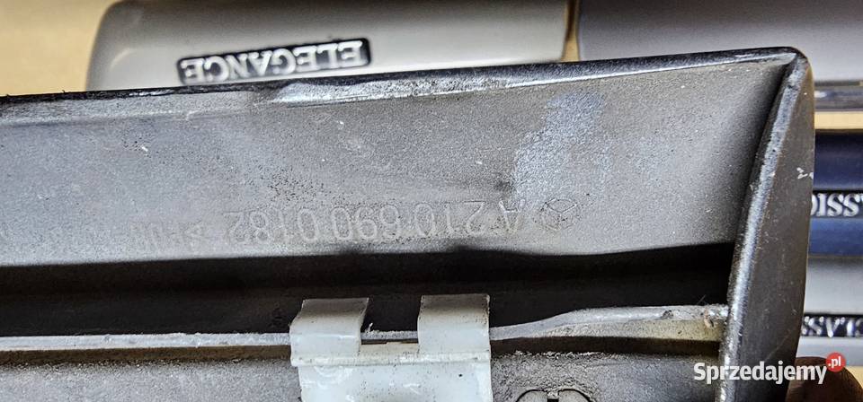 Listwa błotnika mercedes w210 Zbąszyń