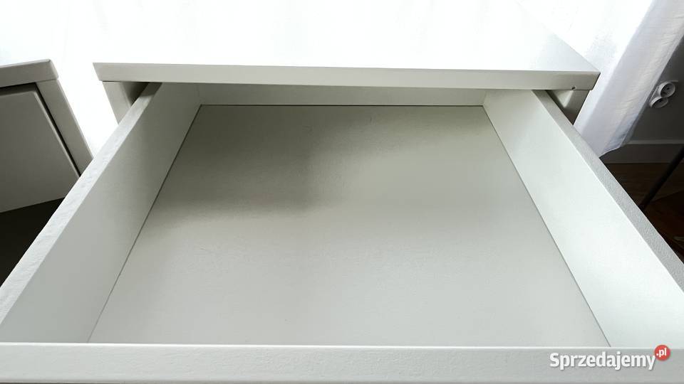 Stoliki nocne IKEA VIKHAMMER białe sprzedam
