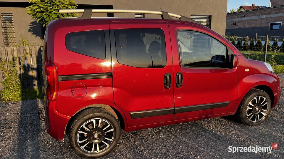 Fiat Qubo 13 MultiJet 80 Euro 6 Lounge 2017 134 134000km Tychy