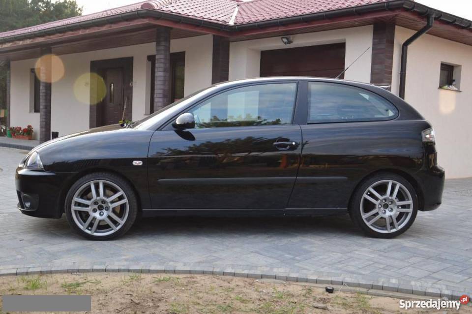 Na sprzedaż Seat Ibiza czarny Hatchback