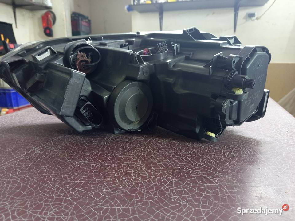 Lampa przednia VW Polo 5 Xenon Bolesławiec
