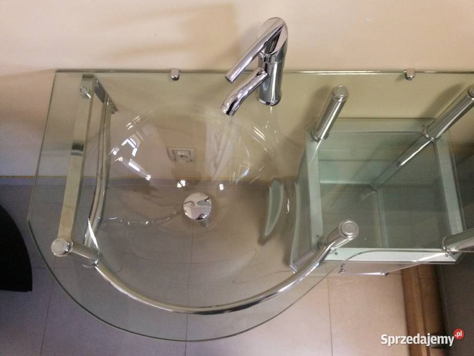 Szklana umywalka 6330 z baterią i szafką z łódzkie Łódź