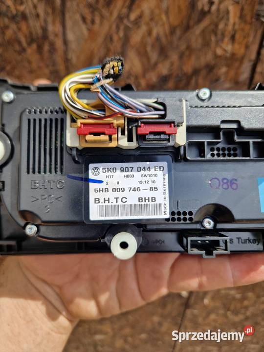 Panel nawiewu klimatyzacji passat B7 z ramką osobowe Kopacz