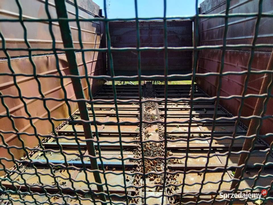 Przyczepa obiętościowa Fortschrittwywrot Bełchatów