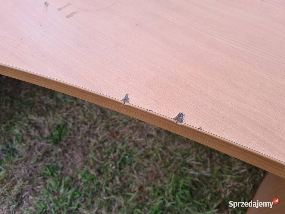 Biurko i szafki biurowe