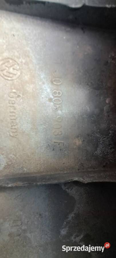 Golf 4 dokladka przednia V6 Listwy i nakładki Tuplice