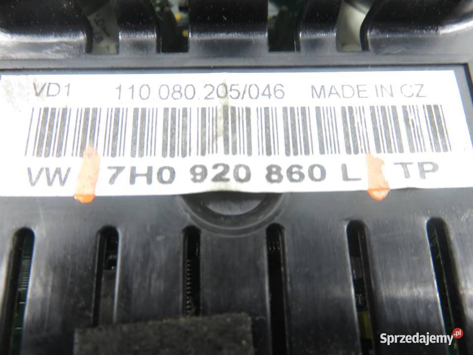 LICZNIK VW TRANSPORTER T5 19 TDI PD 105 AXB