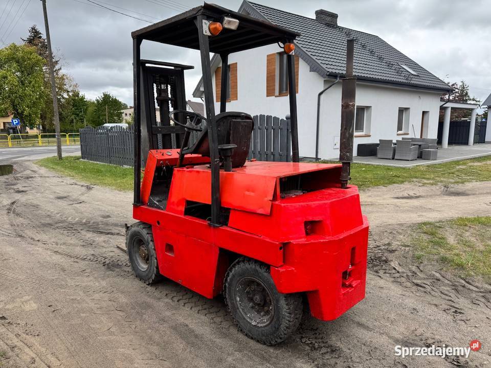 Widlak Zremb dpw3200 faktura VAT diesel Konarzyny sprzedam