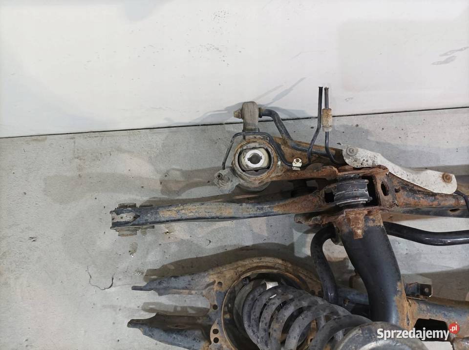 SANKI ZAWIESZENIA TYŁ VW Volkswagen Passat VIII sprzedam