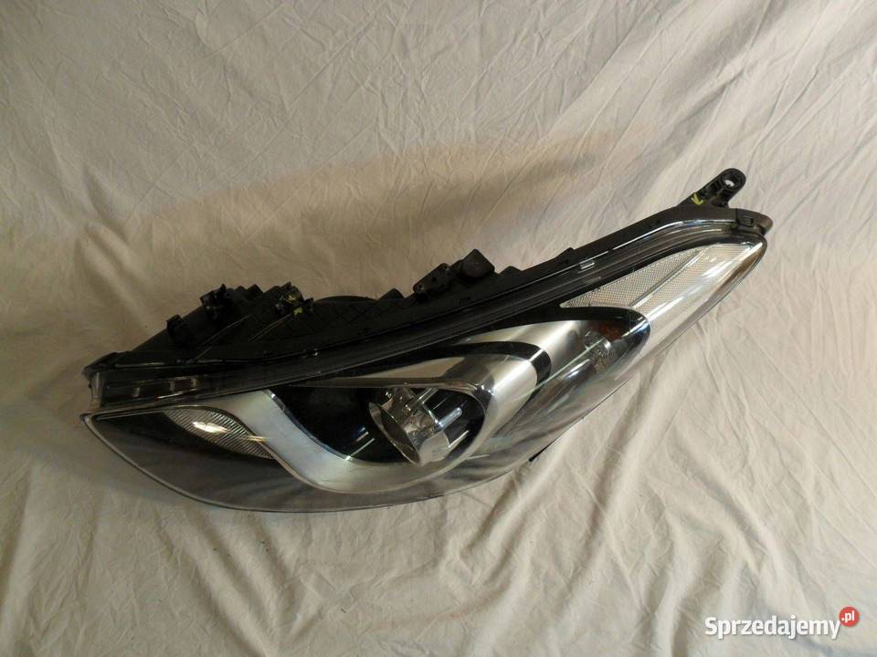 Reflektor Przód strona lewa Hyundai i30 sprzedam