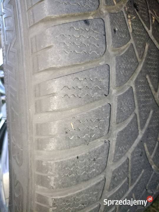 2x Opony 225 Dunlop Winter Sport 3D 17cale Dorohusk