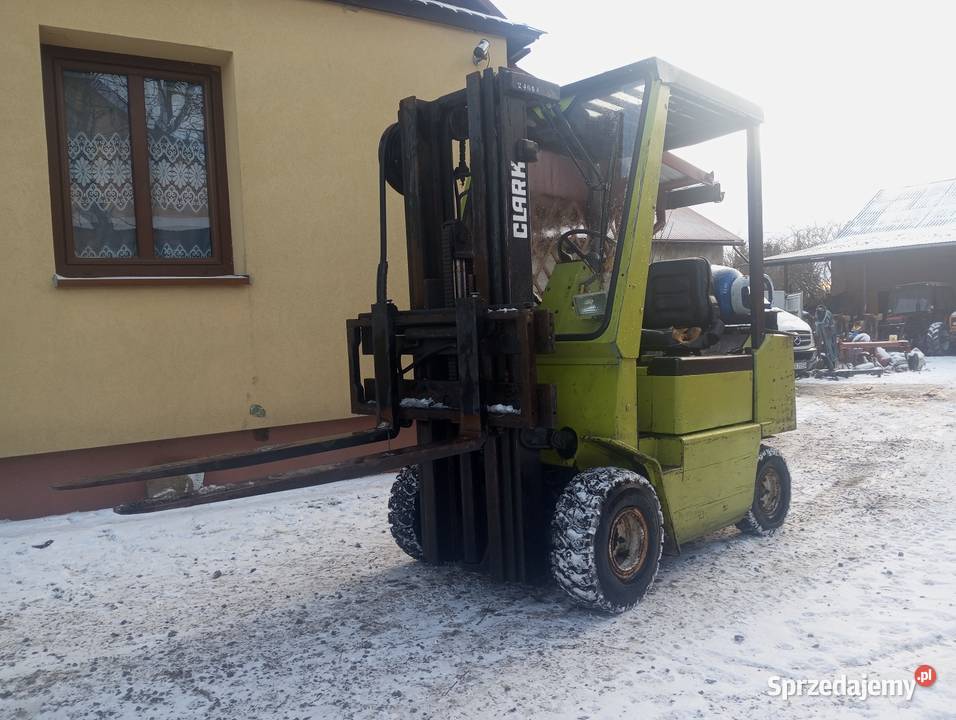 Wózek widłowy Clark GPM 20 Triplex lubelskie Huta Józefów