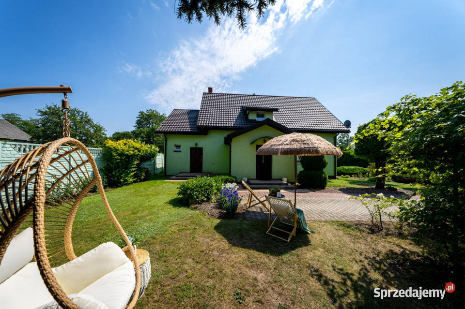 Dom z Przestrzenią na życie Bez Prowizji Nojszew