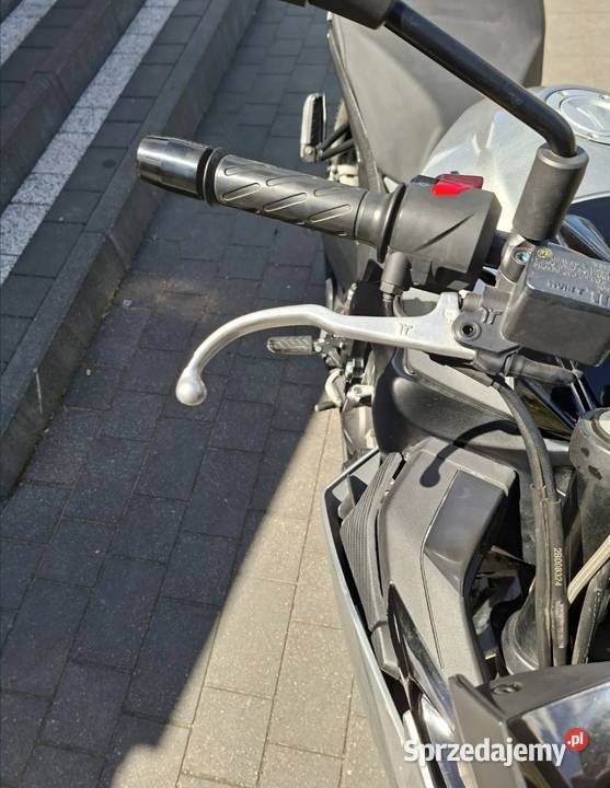 Sprzedam Aprilia Tuono 125 2022r Targowo