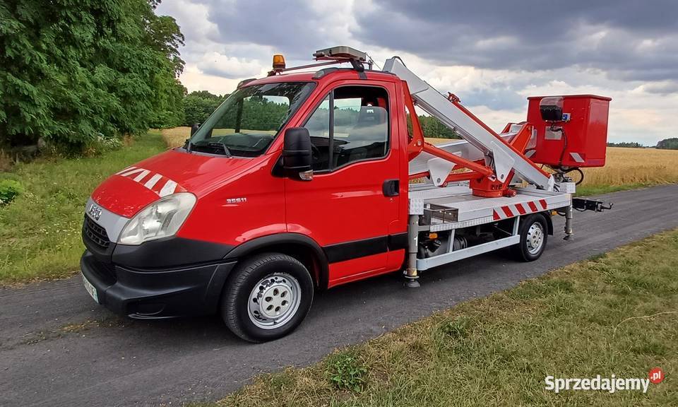 Iveco Daily Multitel Mx170 zwyżka podnośnik Rok produkcji 2013 Żabia Wola